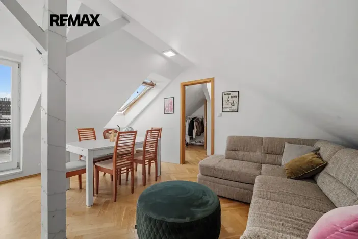 Prodej bytu 4+1, Praha - Nové Město, Lípová, 166 m2