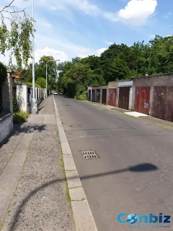 Pronájem garáže, Praha - Dejvice, Kanadská, 17 m2