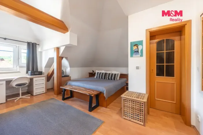 Prodej komerční nemovitosti, Luhačovice, Masarykova, 180 m2
