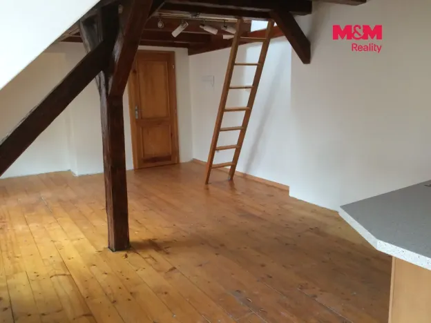 Pronájem bytu 1+kk, Česká Lípa, Masná, 38 m2