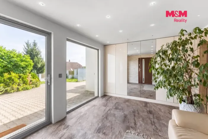 Prodej rodinného domu, Klobuky, Učitelská, 180 m2