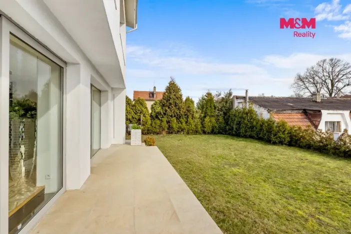 Prodej rodinného domu, Klobuky, Učitelská, 180 m2
