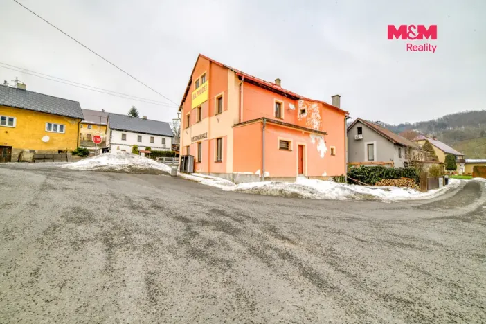Prodej rodinného domu, Stráž nad Ohří - Boč, 500 m2