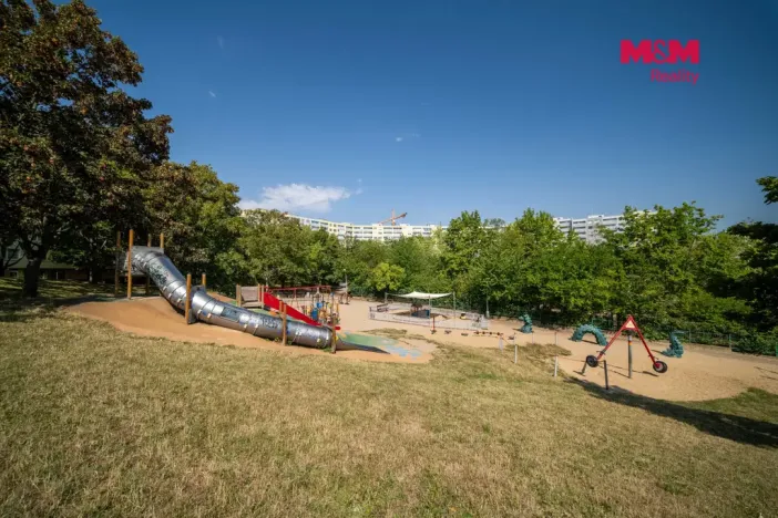Prodej bytu 2+kk, Praha - Stodůlky, Zvoncovitá, 43 m2