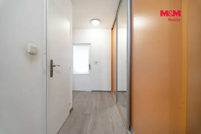 Prodej bytu 2+kk, Praha - Stodůlky, Zvoncovitá, 43 m2