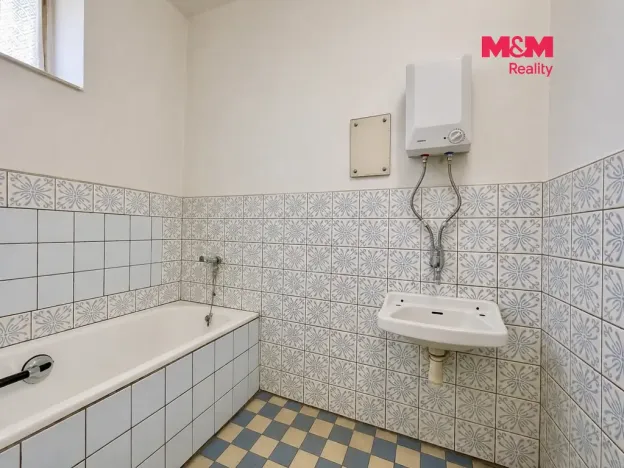 Prodej rodinného domu, Třebařov, 208 m2