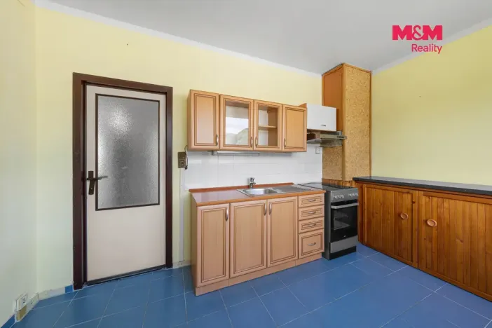 Prodej bytu 2+1, Benešov nad Ploučnicí, Sídliště, 56 m2