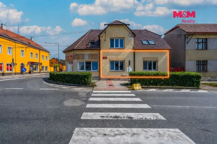 Prodej bytu 2+kk, Milovice, Mírová, 42 m2