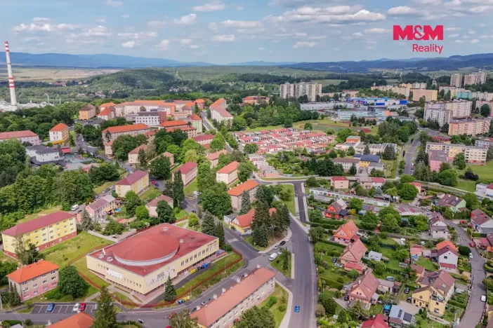 Pronájem obchodního prostoru, Sokolov, 137 m2