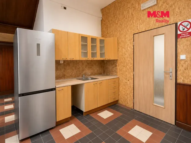 Prodej rodinného domu, Ivančice, 420 m2