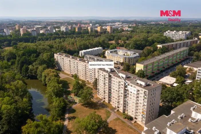 Prodej bytu 3+1, Pardubice - Polabiny, Lonkova, 97 m2