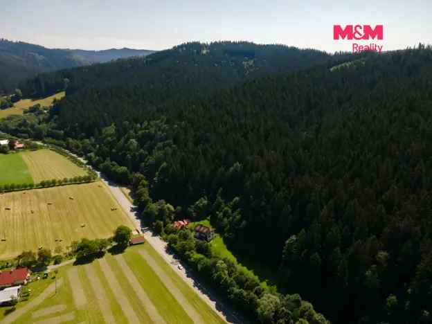 Prodej rodinného domu, Velké Karlovice, 245 m2