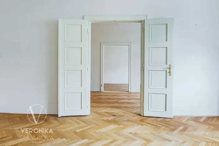 Prodej bytu 4+kk, Praha - Dejvice, Evropská, 107 m2