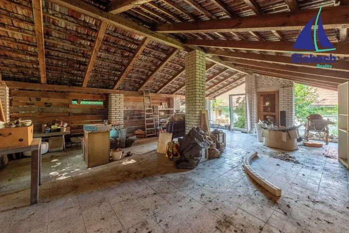 Prodej zemědělské usedlosti, Krupá, 285 m2