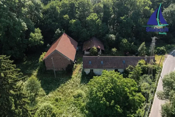 Prodej zemědělské usedlosti, Krupá, 285 m2