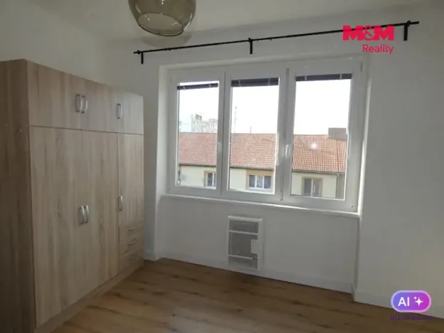 Pronájem bytu 2+1, Louny, 28. října, 56 m2