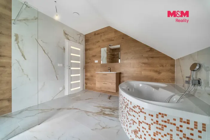 Prodej rodinného domu, Chýně, Na Kališti, 138 m2