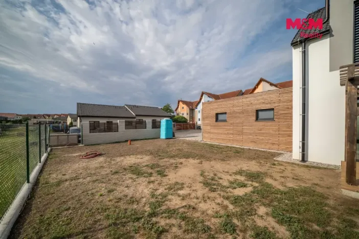 Prodej rodinného domu, Chýně, Na Kališti, 138 m2