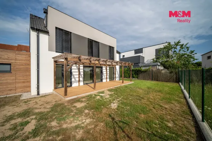 Prodej rodinného domu, Chýně, Na Kališti, 138 m2