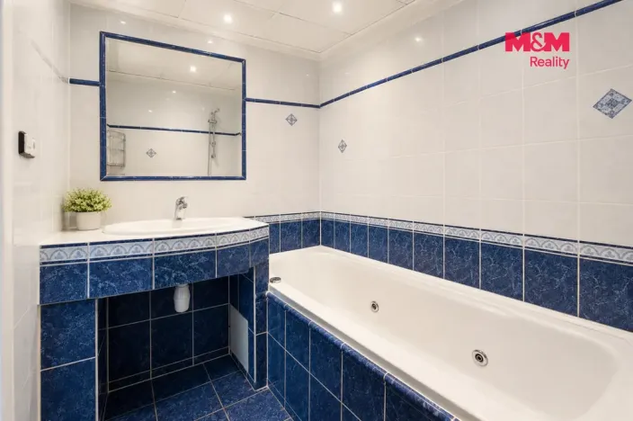 Prodej bytu 3+1, Krnov - Pod Bezručovým vrchem, Maxima Gorkého, 64 m2