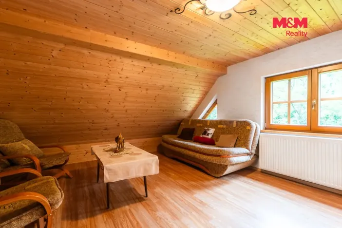 Prodej rodinného domu, Velké Karlovice, 160 m2