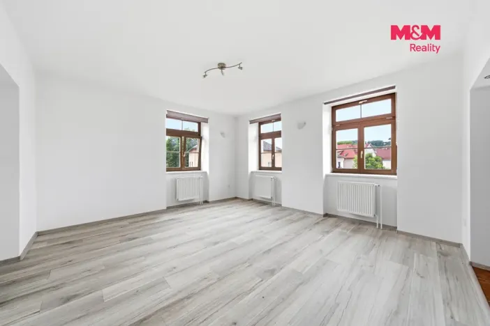 Prodej bytu 3+1, Dolní Čermná, 73 m2