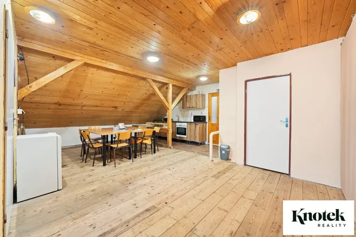 Prodej výrobních prostor, Račice-Pístovice, 479 m2