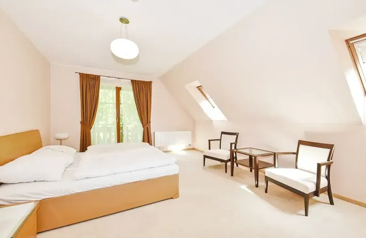 Prodej rodinného domu, Karlovy Vary, Slovenská, 162 m2