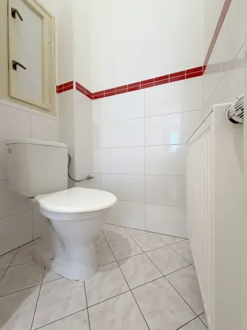 Pronájem bytu 3+kk, Praha - Libeň, Sokolovská, 78 m2