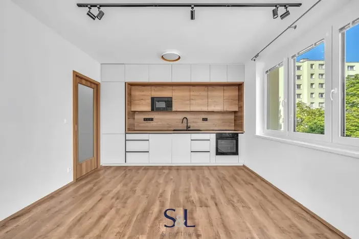 Prodej bytu 2+kk, Liberec, Švermova, 60 m2