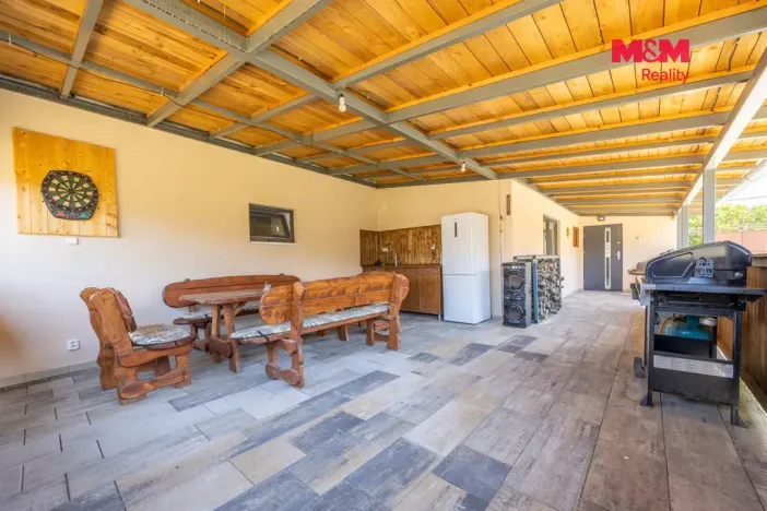 Prodej rodinného domu, Krásný Dvůr - Chrašťany, 206 m2