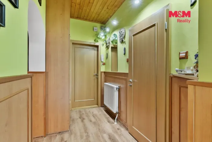 Prodej rodinného domu, Liberec - Liberec XX-Ostašov, Karpatská, 205 m2