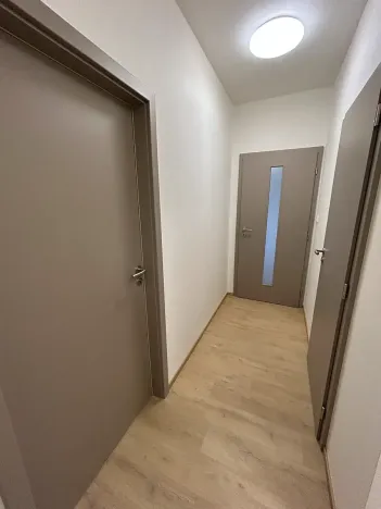 Pronájem bytu 2+kk, České Budějovice, Průběžná, 42 m2