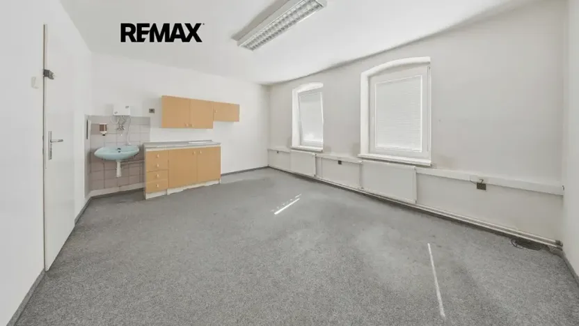 Prodej vícegeneračního domu, Nový Bor, Mařákova, 470 m2