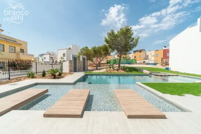 Prodej rodinného domu, Torrevieja, Alicante, Španělsko, 74 m2