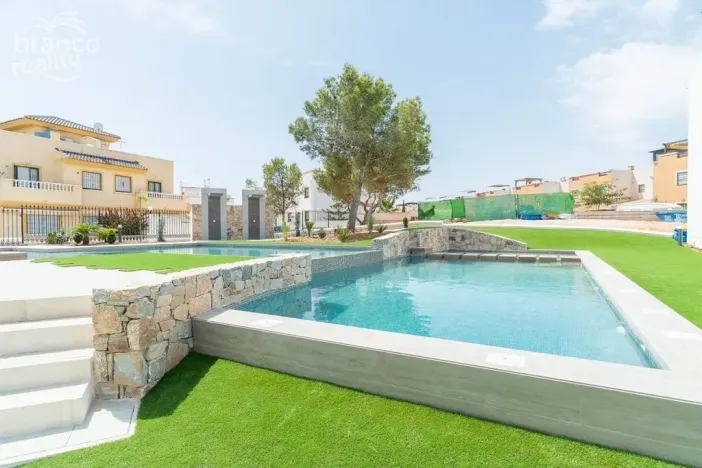 Prodej rodinného domu, Torrevieja, Alicante, Španělsko, 74 m2