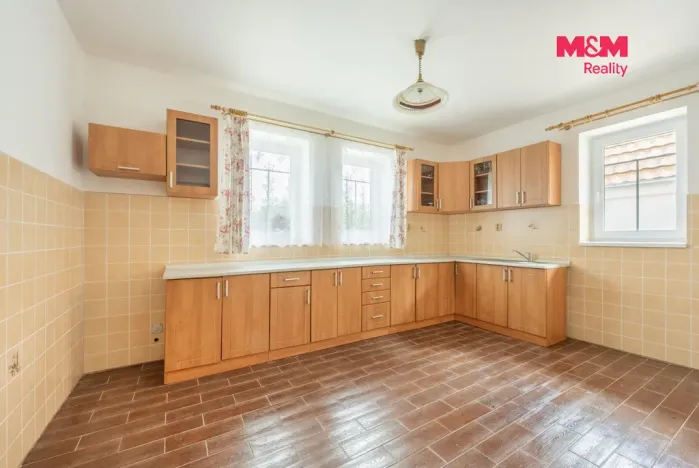 Prodej rodinného domu, Krakovec, 200 m2