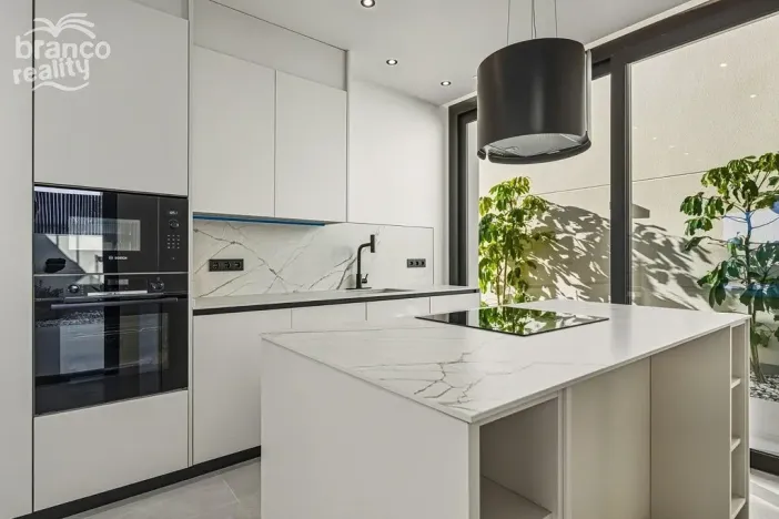 Prodej rodinného domu, Polop, Alicante, Španělsko, 200 m2