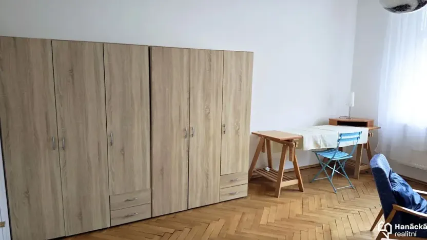 Pronájem pokoje, Olomouc, Krakovská, 100 m2