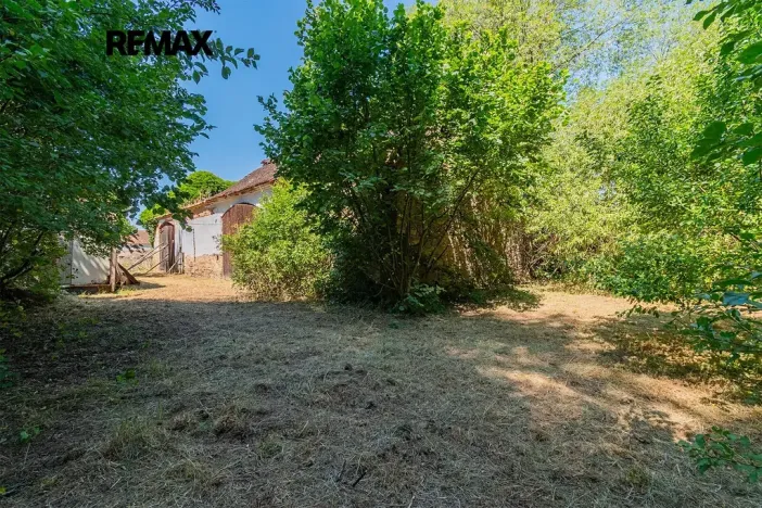 Prodej pozemku pro bydlení, Svéradice, 2388 m2