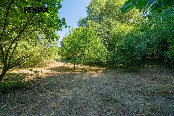Prodej pozemku pro bydlení, Svéradice, 2388 m2