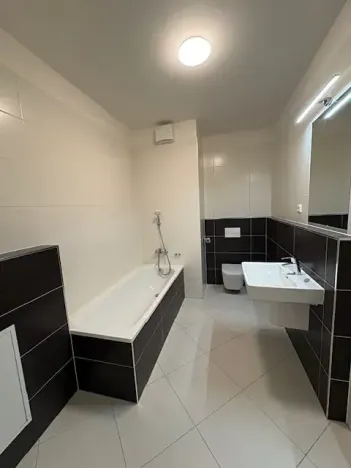 Pronájem bytu 2+kk, Praha - Hlubočepy, Ondrákové, 52 m2