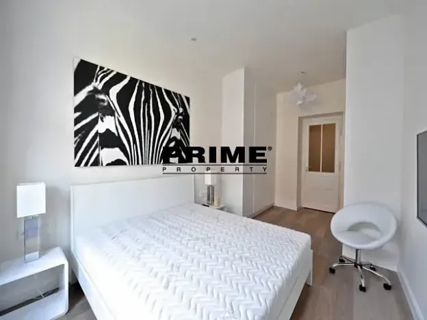 Pronájem bytu 2+kk, Praha - Vinohrady, náměstí Jiřího z Poděbrad, 56 m2
