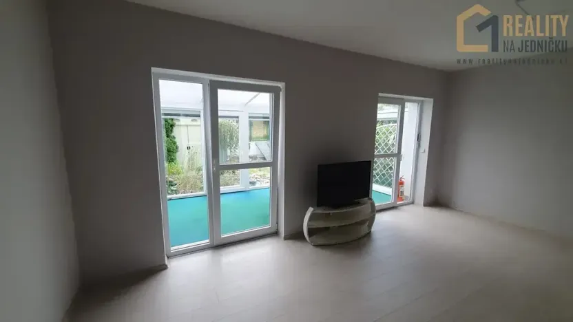 Pronájem bytu 2+kk, Častolovice, U Konopáče, 72 m2