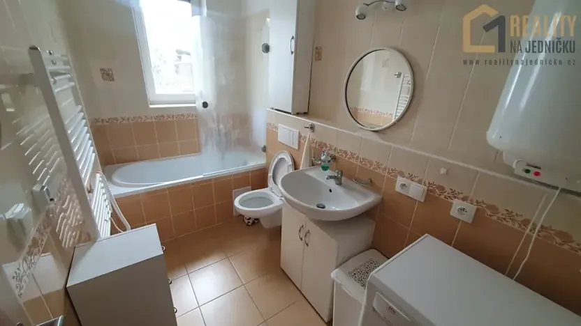 Pronájem bytu 2+kk, Častolovice, U Konopáče, 72 m2