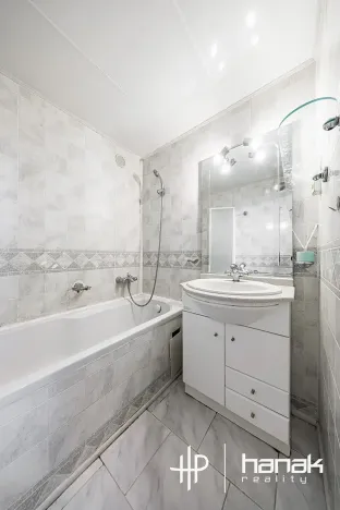 Prodej bytu 3+1, Olomouc, Stupkova, 72 m2