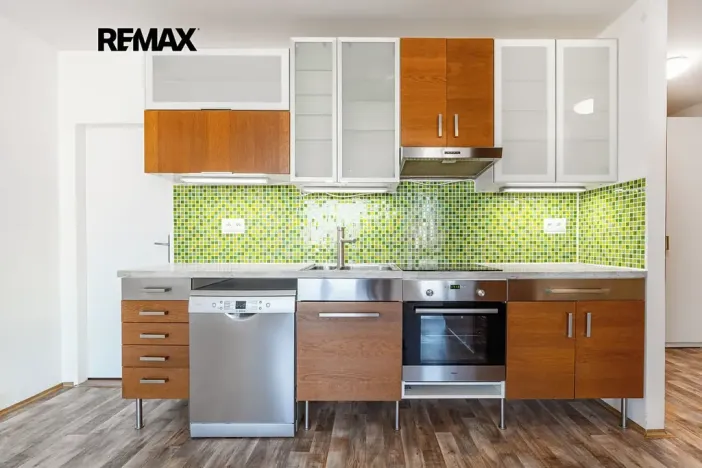 Prodej bytu 2+kk, Praha - Řepy, Šimonova, 62 m2