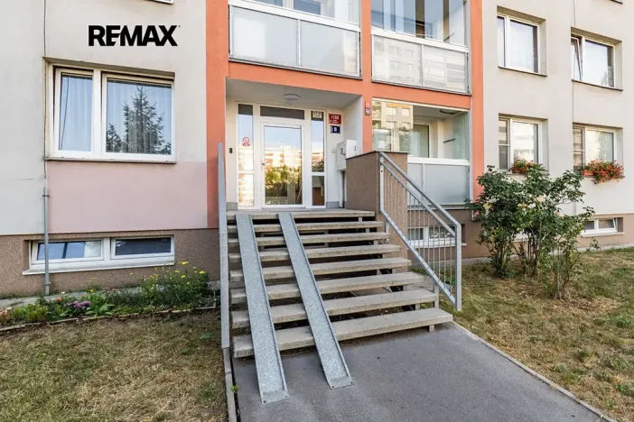 Prodej bytu 2+kk, Praha - Řepy, Šimonova, 62 m2