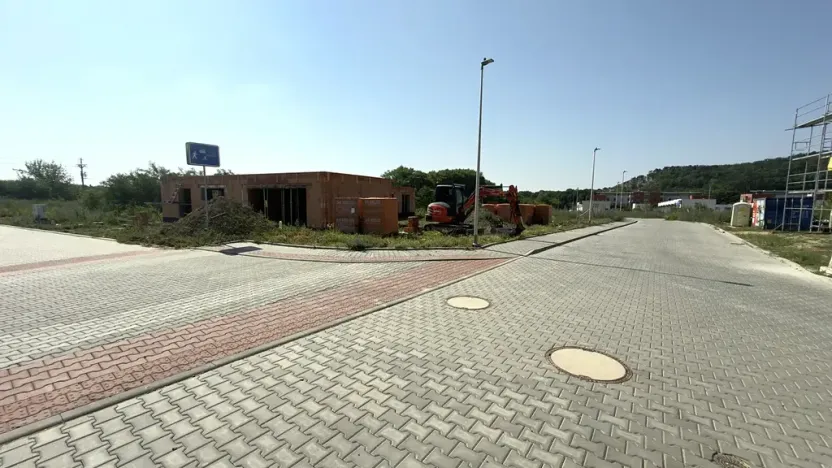 Prodej pozemku pro bydlení, Mikulov, Odbojářů, 721 m2