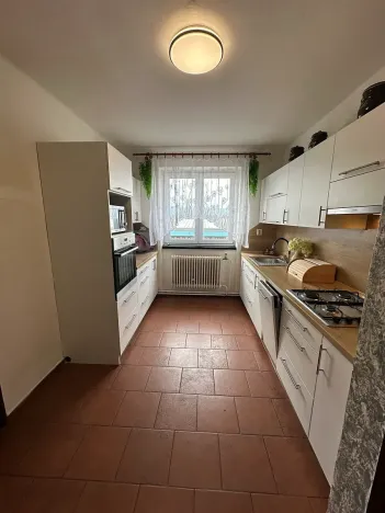 Prodej bytu 3+1, Bílina, Studentská, 74 m2